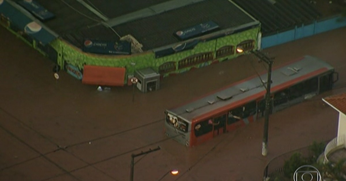 G1 Chuva Causa Alagamentos Em São Paulo E Em Osasco Nesta Quarta Notícias Em São Paulo 