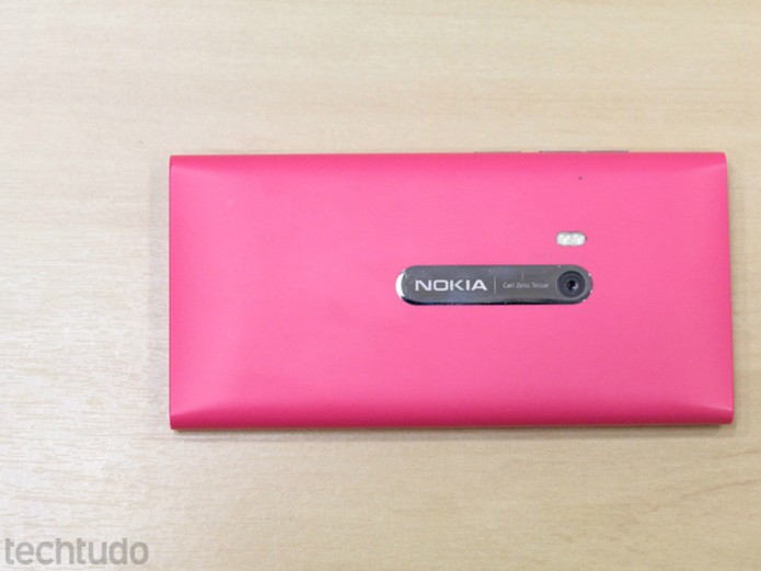 Nokia N9 (Foto: TechTudo) Nokia N9 (Foto: TechTudo)