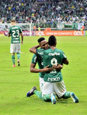 Opinião: Palmeiras vence, mas ainda não jogou bem