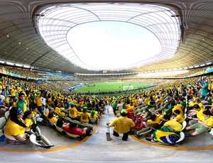 estádio Castelão jogo Brasil x Colômbia