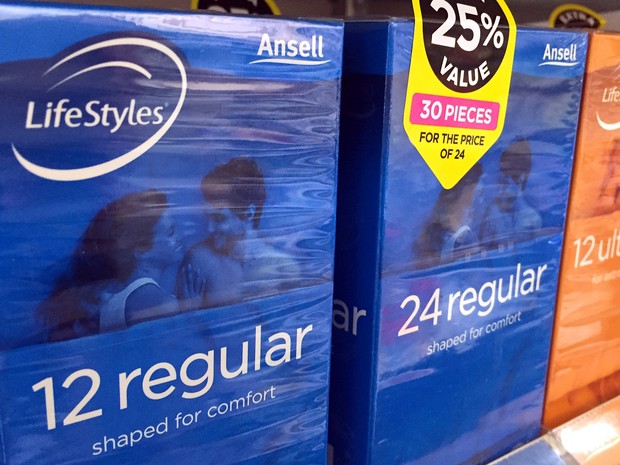 Camisinhas possuem gel antiviral que age contra vírus como HIV e HPV (Foto: David Gray/Reuters)