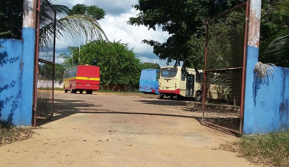 Serviço do transporte público não é regulamentado em Cruzeiro do Sul  (Foto: Adelcimar Carvalho/G1 )