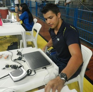 Mineiro de Uberlândia abandonou vida de atleta e integra comissão técnica da seleção (Foto: Gullit Pacielle)