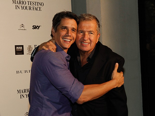 Márcio Garcia e Mario Testino em inauguração de exposição em São Paulo (Foto: Amauri Nehn/ Foto Rio News)