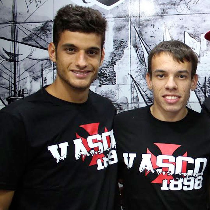 Guilherme Costa e Marquinhos juniores do Vasco (Foto: Marcelo Sadio/Vasco.com.br)