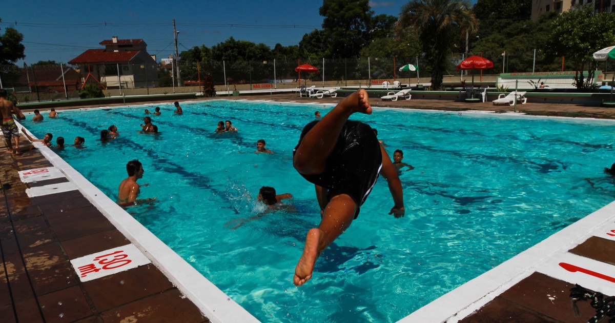 Após impasse, Prefeitura de Porto Alegre abre piscinas públicas - Globo.com