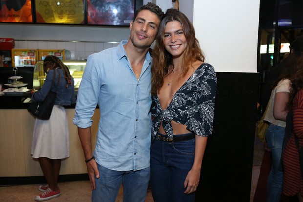 Cauã Reymond e Mariana Goldfarb (Foto: Roberto Filho / Brazil News)