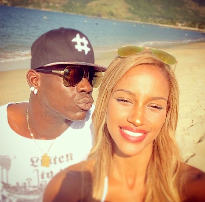 Balotelli e a namorada Fanny Neguesha no hotel em Mangaratiba (Foto: Reprodução / Instagram) Balotelli e a namorada Fanny Neguesha no hotel em Mangaratiba (Foto: Reprodução / Instagram)
