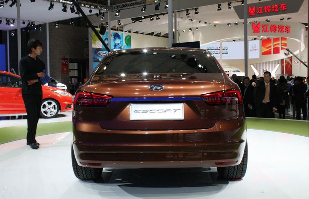 Ford Escort Concept (Foto: Reprodução)