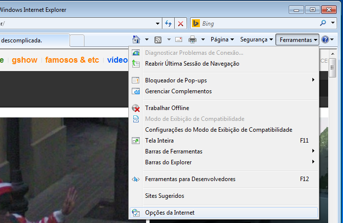 Clicando em Opções de Internet no Internet Explorer (Foto: Reprodução/Edivaldo Brito)