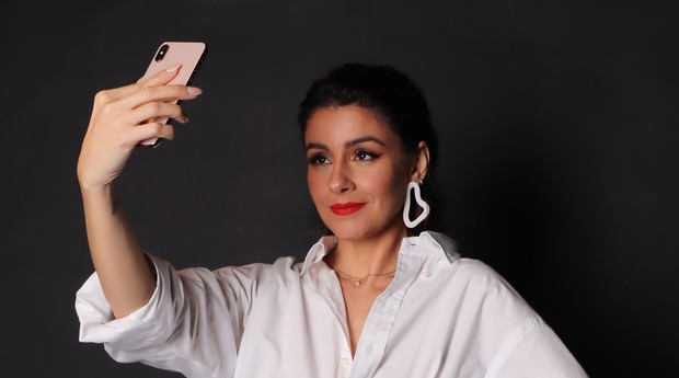 Joy Alano decidiu ensinar proprietárias de marcas de moda a vender mais pelo Instagram (Foto: Acervo Pessoal)