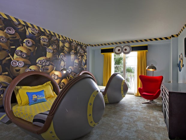 Quarto temático de hotel em Orlando tem cama de míssil e personagens Minions em homenagem a 'Meu Malvado Favorito' (Foto: Divulgação/2013 Universal Orlando Resort)