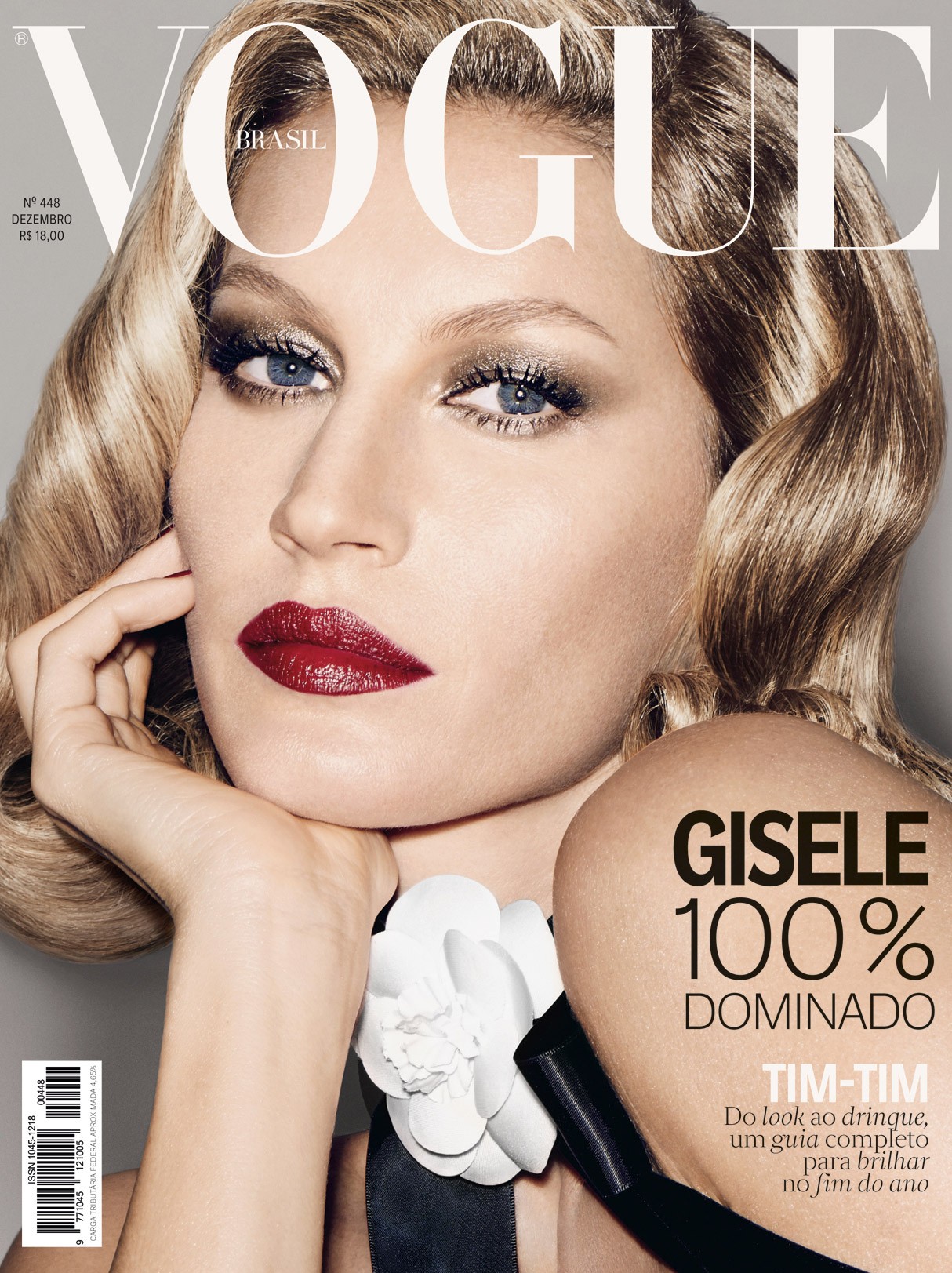 Gisele Bündchen na Vogue de dezembro (Foto: François Nars)