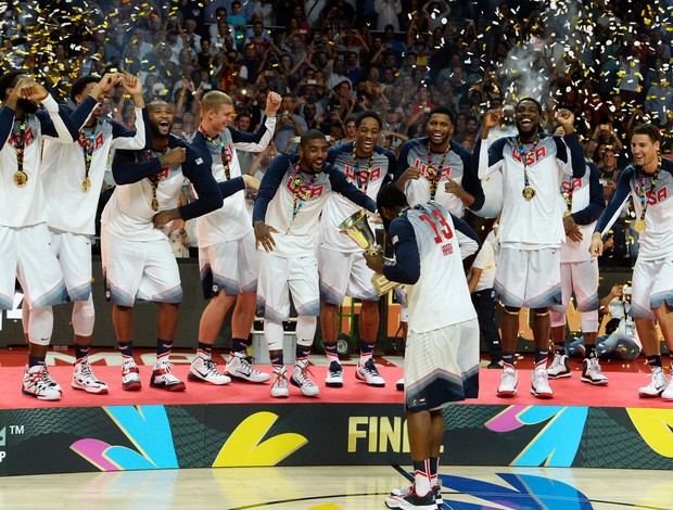 EUA massacram Sérvia e conquistam Campeonato Mundial de basquete masculino