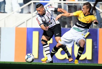 Ralf mantém cautela sobre possível saída: 