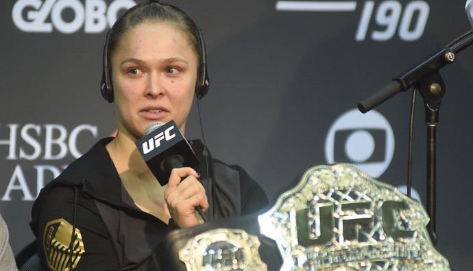 Ronda Rousey coletiva UFC Rio 7 UFC 190 (Foto: André Durão) Ronda Rousey coletiva UFC Rio 7 UFC 190 (Foto: André Durão)
