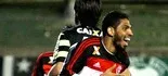 Flamengo vence no PR e amplia crise do Coritiba (Joka Madruga / Agência Estado)