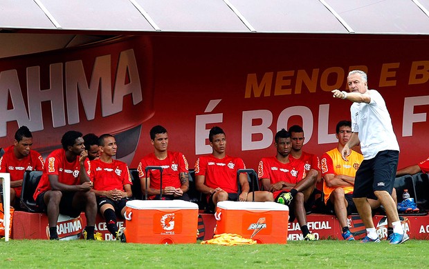 Dorival Junior no treino do Flamengo (Foto: Cezar Loureiro / Agência O Globo)
