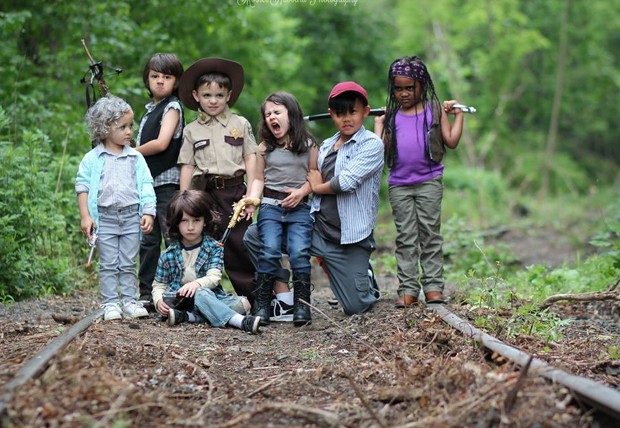 Fotógrafa Hannah Hubbard colocou crianças em ensaio inspirado em 'The Walking Dead' (Foto: Hannah Hubbard)
