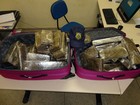 Mulher é presa pela polícia com 45kg de maconha em Teixeira de Freitas