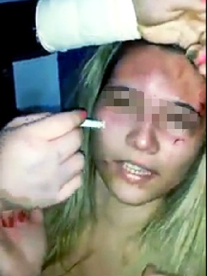 Garota apaga cigarro no rosto de &#39;rival&#39; por causa de namorado em Praia Grande, SP (Foto: Reprodução/Facebook)