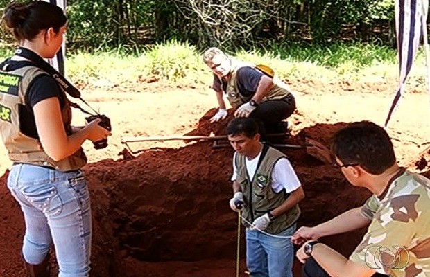 PF procura vestígios de namorados mortos no regime militar em Rio Verde Goiás 2 (Foto: Reprodução/TV Anhanguera)