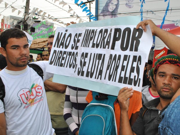 Manifestação (Foto: Anderson Oliveira/ Blog do Anderson)