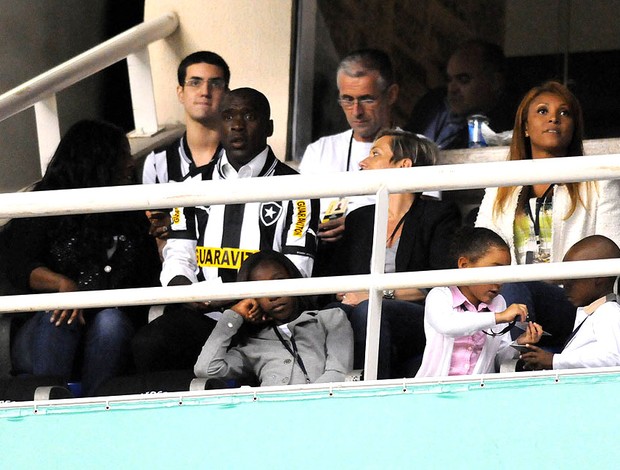 seedorf botafogo camarote engenhão (Foto: André Durão / Globoesporte.com) seedorf botafogo camarote engenhão (Foto: André Durão / Globoesporte.com)