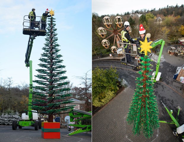 Árvore de Natal feita com peças de lego foi instalada em Windsor (Foto: Leon Neal/AFP)