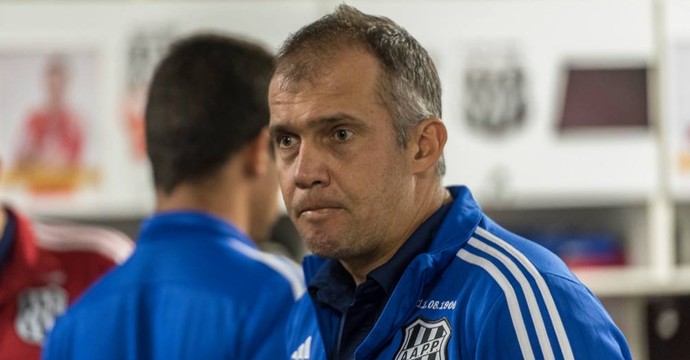 Ponte Preta frustra interessados e já tem acordo com Eduardo para 2017