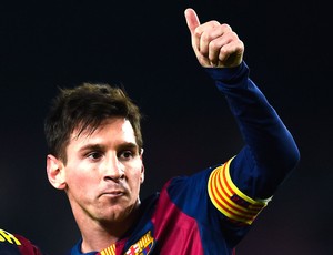 Messi e neymar comemora gol do Barcelona contra o Elche (Foto: Getty Images)