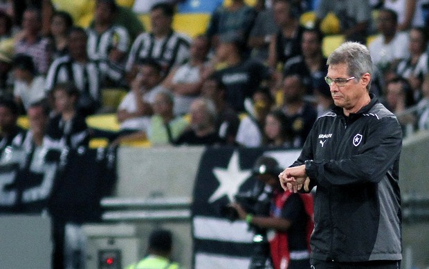 Oswaldo de Oliveira jogo Botafogo e Flamengo (Foto: Vitor Silva / SSPress)