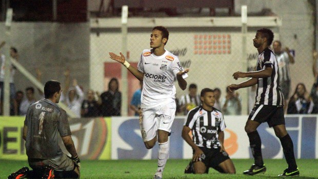 Neymar comemora, União Barbarense x Santos (Foto: Denny Cesare/Agência Estado)