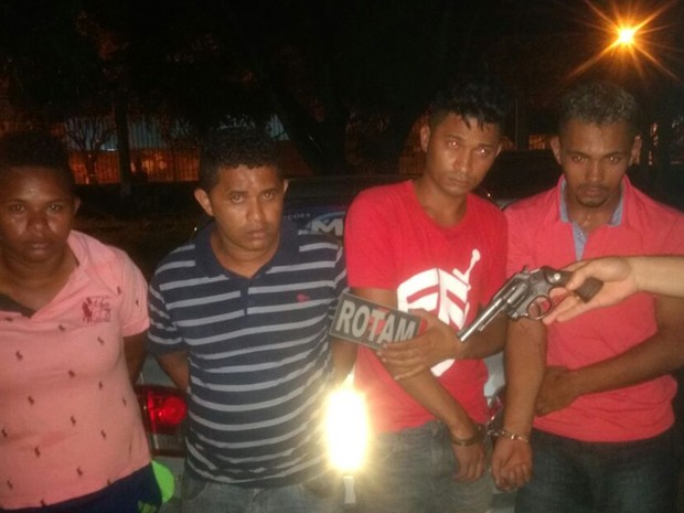  Suspeitos foram presos e encaminhados para a Decop em São Luís (MA) (Foto: Divulgação/Polícia Militar)