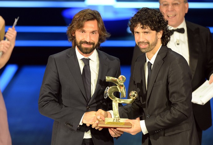 Andrea Pirlo premiação Itália (Foto: Getty Images)