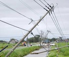 Forte tufão 
deixa 20 feridos no Japão (Masahito Ono / Kyodo News / via AP Photo)