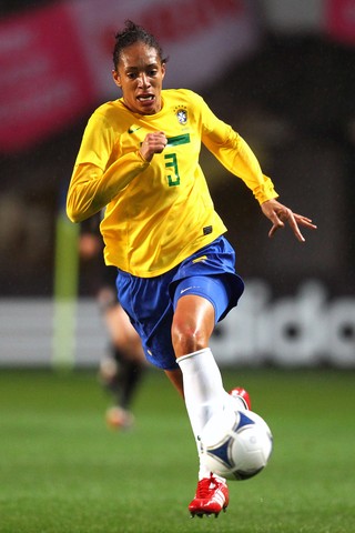 Corinthians cria time feminino e corre para fechar elenco até o fim deste ano