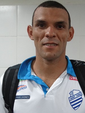 Adalberto, zagueiro do CSA (Foto: Caio Lorena / Globoesporte.com)
