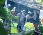 Ônibus tomba 
e deixa 8 mortos no Espírito Santo (Reprodução/TV Gazeta)