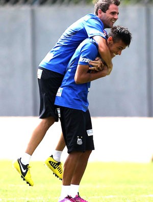 Montillo e Neymar no treino do Santos (Foto: Divulgação / Site Oficial do Santos)