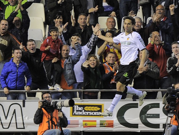Jonas gol Valencia (Foto: AFP)