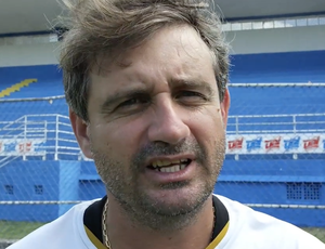Giuliano Pariz, técnico do Rio Branco-ES (Foto: Reprodução/GloboEsporte.com)