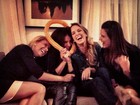 Ticiane Pinheiro se diverte com as amigas: 'Importante é ser feliz'