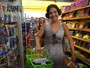 Mães fazem substituições para economizar no material escolar