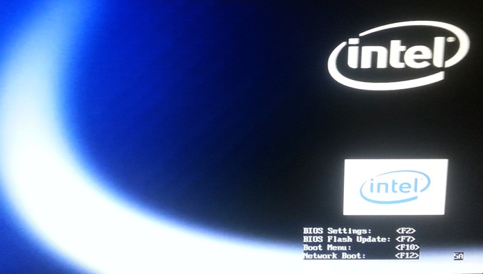 Pressione “Esc” ou “Delete” assim que o PC estiver iniciando (Foto: Reprodução/Daniel Ribeiro)