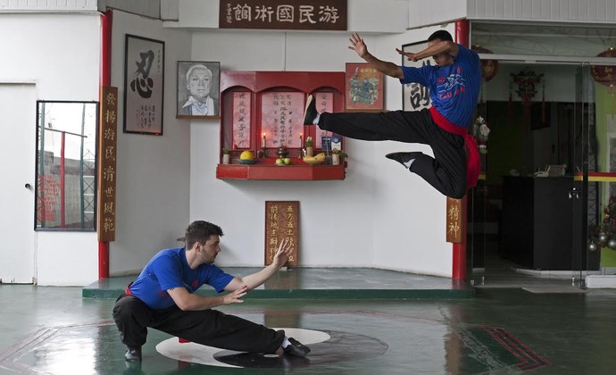 Mestre de kung fu em São José festeja 30 anos de trabalho e mira Olimpíadas