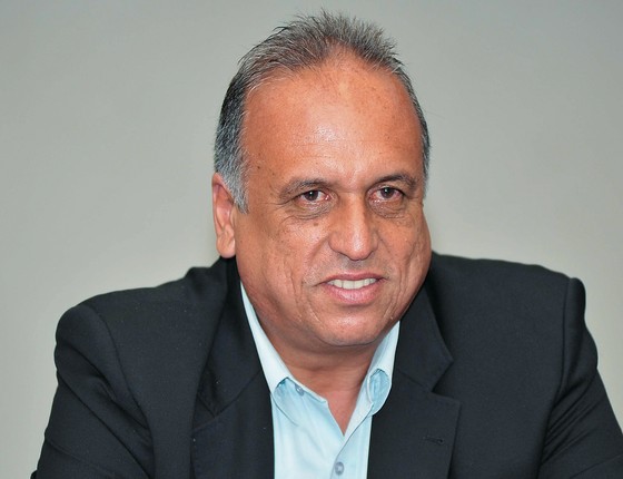 Luiz Fernando Pezão (Foto: <b>Marino Azevedo</b>/ Subsecretaria de Comunicação ... - 110111possecedae01