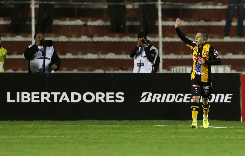 Alejandro Chumacero é o artilheiro da Libertadores com oito gols (Foto: Juan Karita/AP)