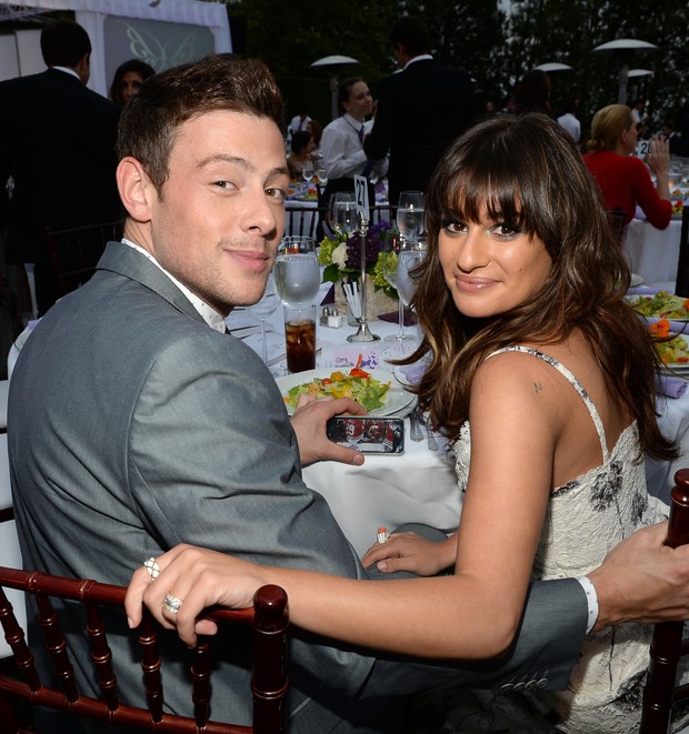 Cory Monteith e Lea Michele em evento em Los Angeles, nos Estados Unidos (Foto: Michael Buckner/ Getty Images )