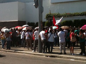 Professores fazem manifestação na região do Iguatemi, em Salvador (Foto: Verena Campello/ Arquivo Pessoal)